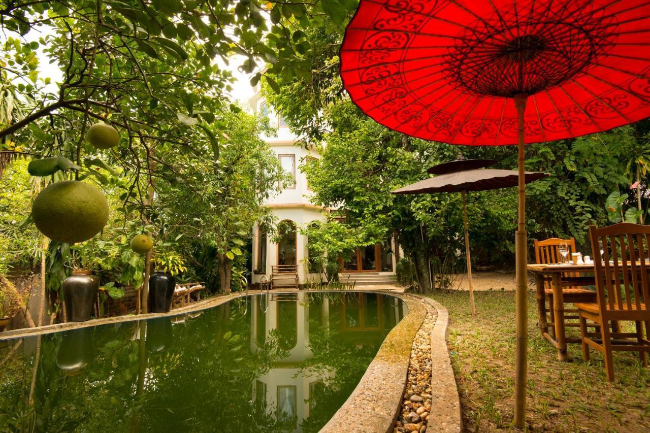 Mango Hill Inn Yangon Exterior photo