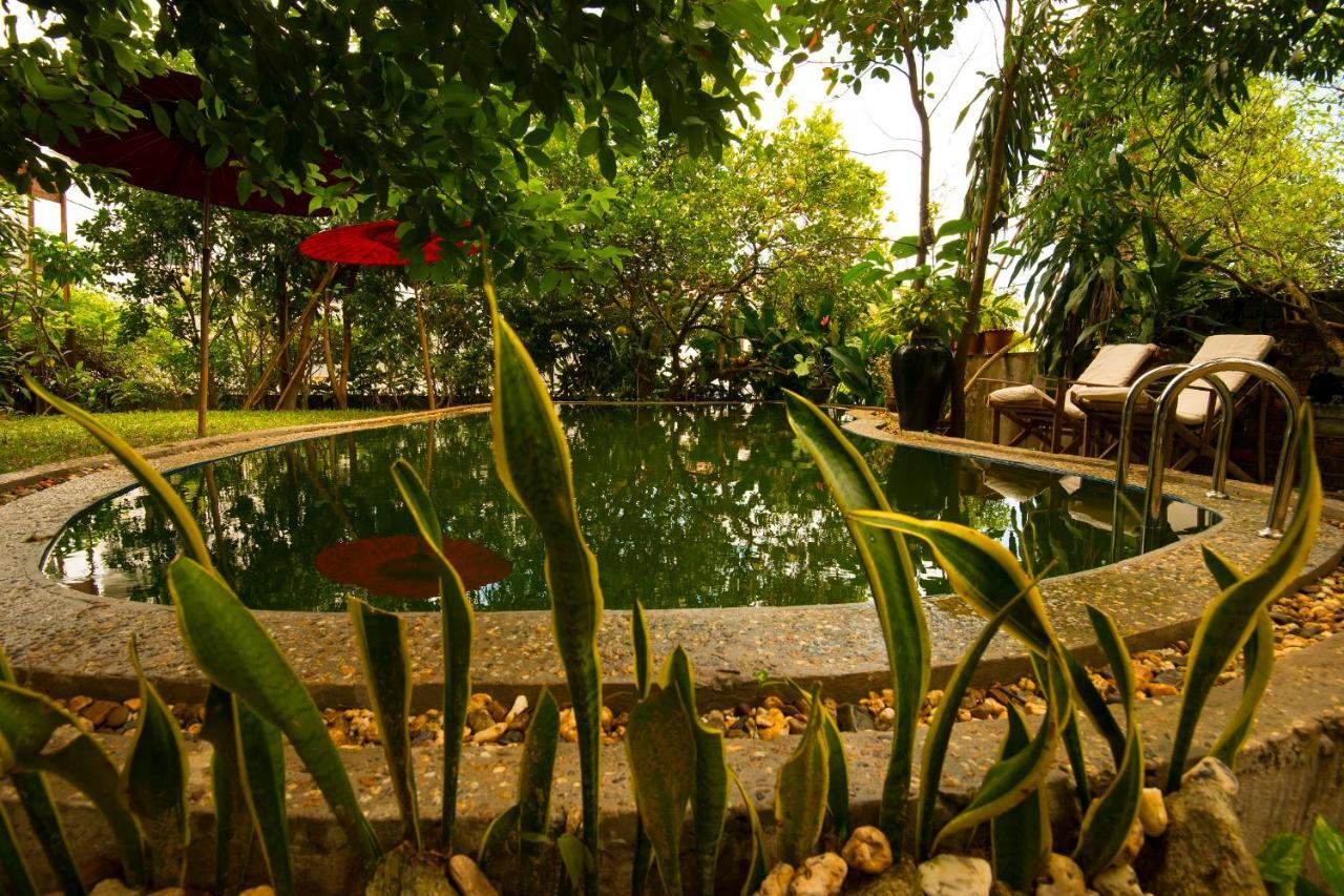 Mango Hill Inn Yangon Exterior photo